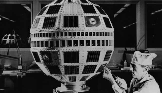 El primer satélite de telecomunicaciones Telstar 1