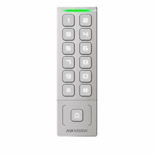 Control de acceso exterior Hikvision DS-K1T809MWX(O-STD) con lector de tarjeta MF, teclado PIN, WiFi para configuración y protección IP65.
